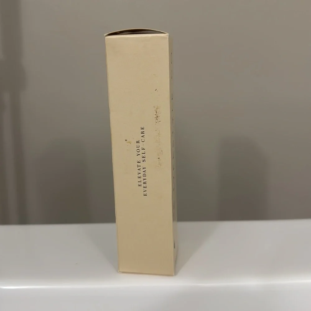 the lyfestyle co oil cleanser